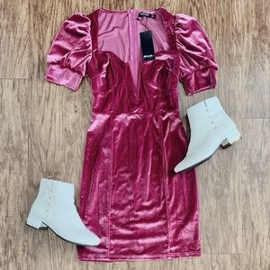 This could V yours velvet dress